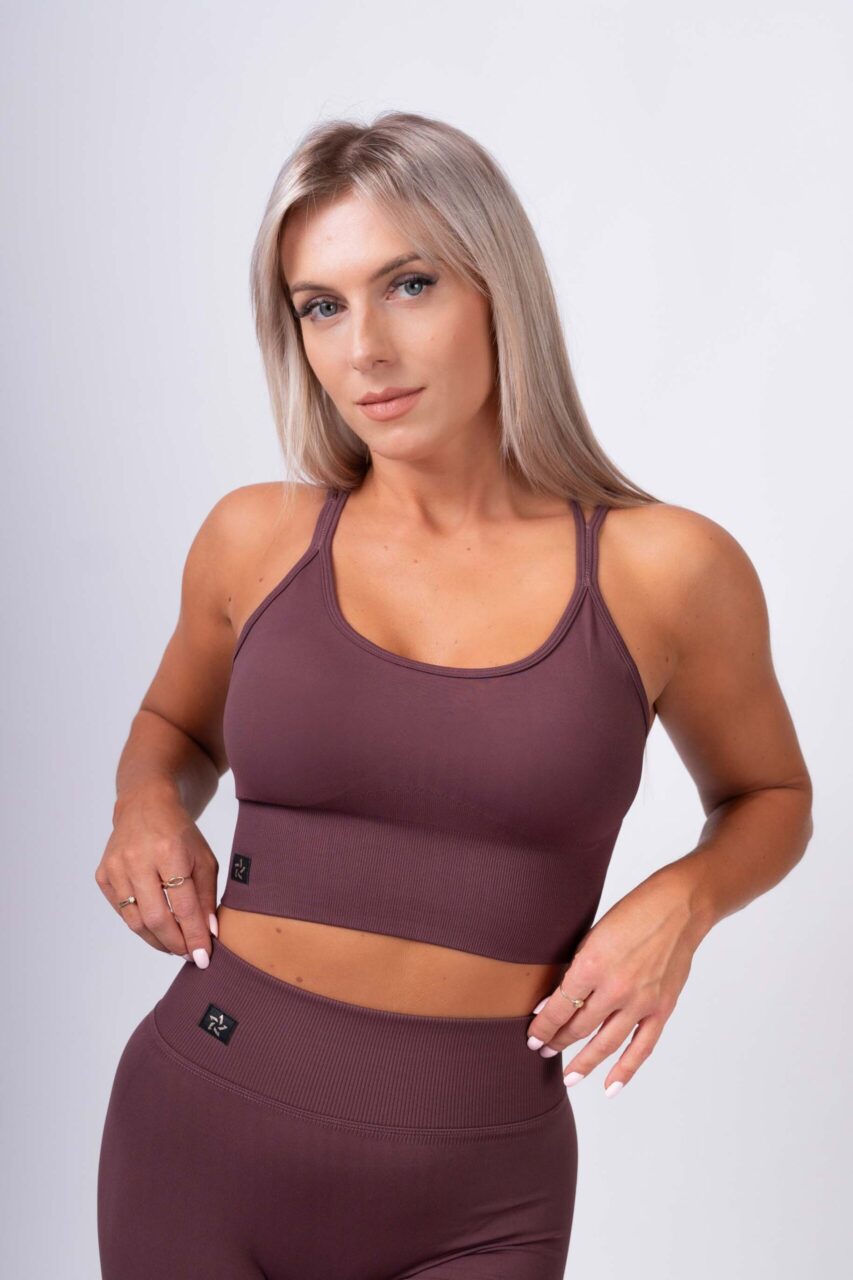 Top bezszwowy shape na ramiączkach burgundowy - obrazek 2